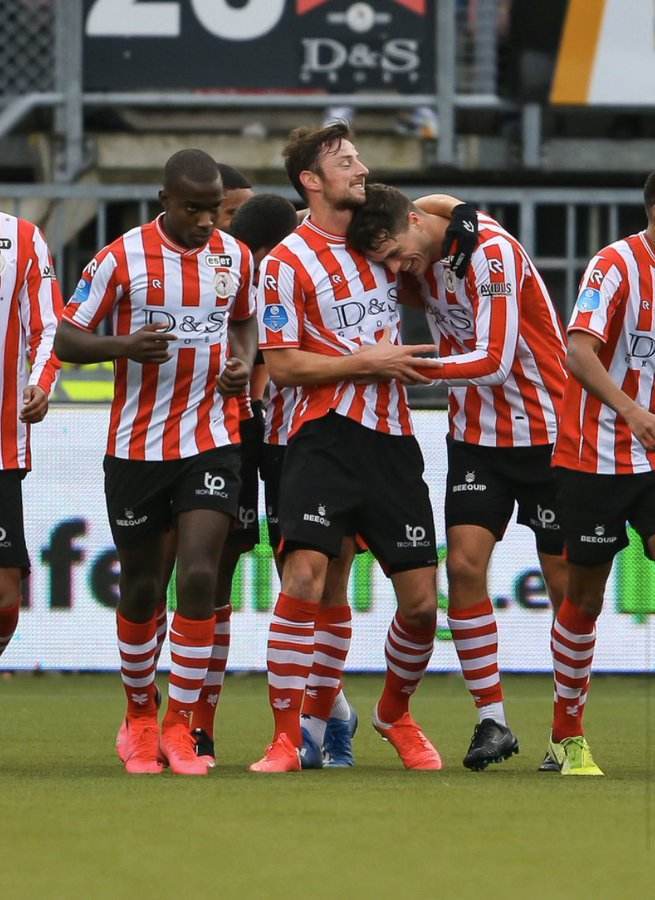 记者：多特仍在推进桑乔的转会，相关谈判正在进行中（记者：多特蒙德持续推进桑乔转会，谈判仍在进行）