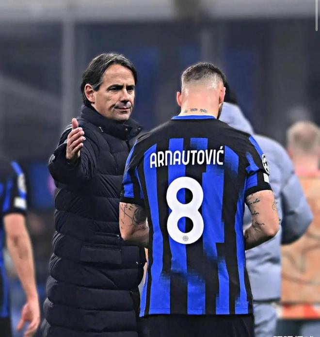 一传一射助马竞客场逆转埃因霍温，瑟洛特当选全场最佳球员（瑟洛特传射建功助马竞客场逆转埃因霍温，当选全场最佳）