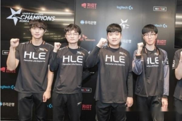 往往比那笔 往往比那笔