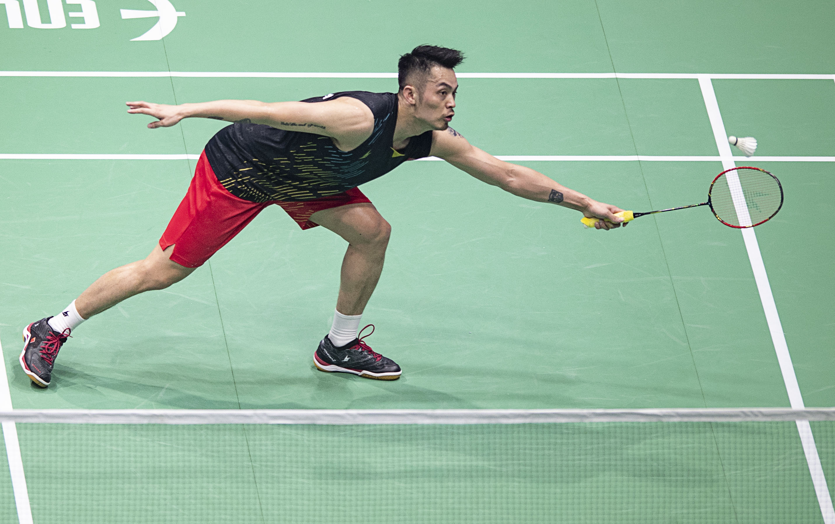 然走向多球 然走向多球